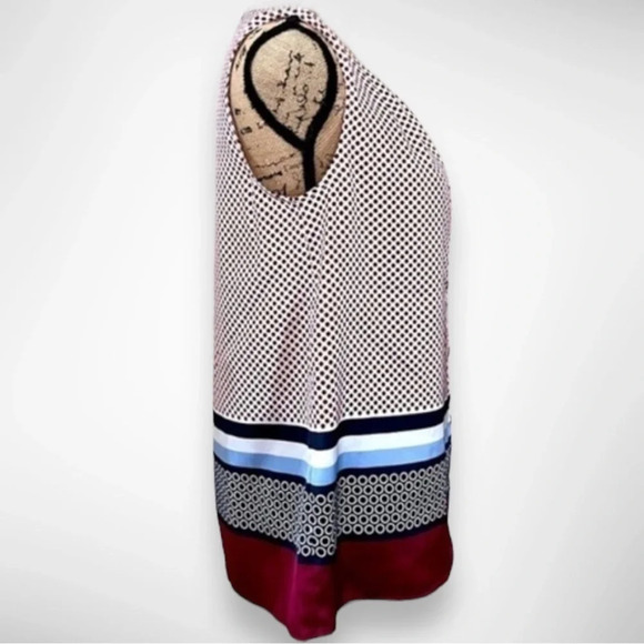 TOMMY HILFIGER Sleeveless Blouse Size Medium EUC - Picture 2 of 6